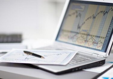 投資信託の４つのリスクとは？見落としがちで危険な性質と６種のリスクコントロール法