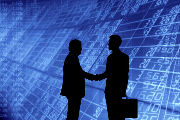 物言う株主が経営者へ提言