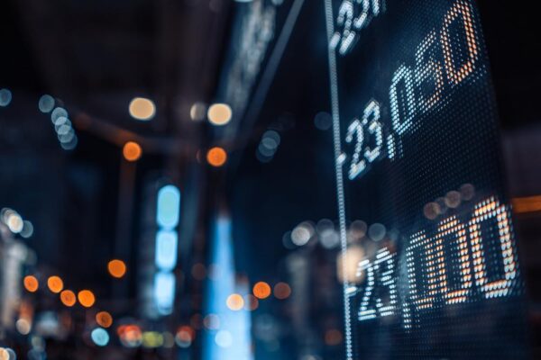 VIXに投資できる銘柄