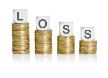 【2022】投資信託で「大損」しかけた体験談。大損する理由と対策