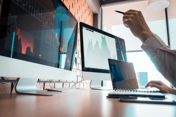 株で損失を出す人に共通する特徴