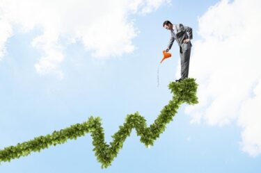 ヘッジファンドが抱える「リスク」とは?リスク回避の方法は?