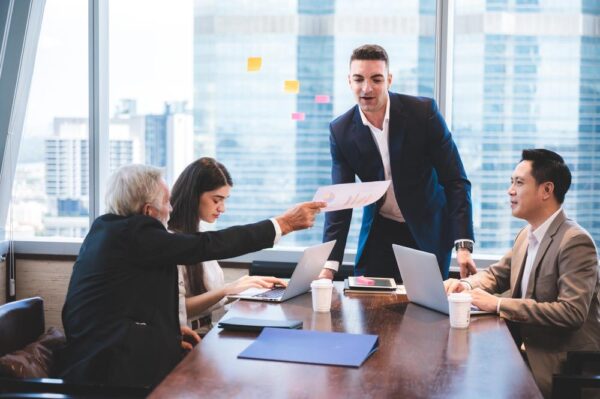 資産運用のチーム