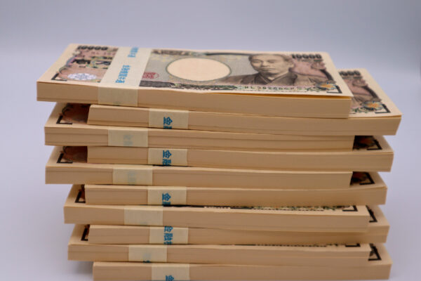 çŸé1,000äžåã®ææ